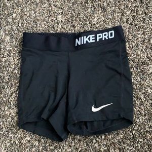 black nike pro shorts